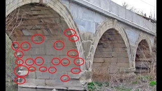 Knobs on ancient Penkalas Bridge