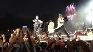 Madonna - MDNA Tour - Vogue (Hyde Park 17 July 2012)