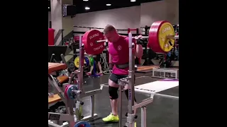 YURY BELKIN 300kg DI SQUAT