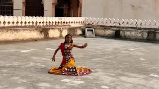 Ghar more pardesiya |Kalank|Dance covers by krati jain