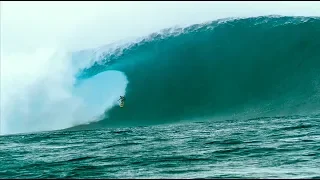 Makua Rothman: Huge Wave Wipeout at Cloudbreak