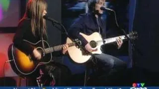 Avril Lavigne Don't Tell Me Acoustic 2004 CTV