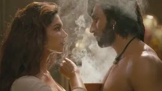 Ang Laga De | Video Song | Goliyon Ki Rasleela Ram-leela