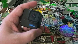 The GoPro Mini 11 Saga, Chapter 3 (3rd replacement): Froze while charging,  but charges no more...