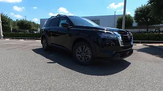 2022 Nissan Pathfinder SV | Super Black | Light Gray Interior