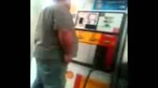 Fat Guy cant pump gas