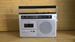 SONY cf-1470 đã cập Nhật FM  Full tần số 108 thu sóng rất khỏe. LH :0979706090