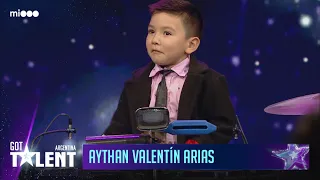 Aythan Valentín Arias de 4 años - Toca el timbal | Audiciones | Got Talent Argentina 2023