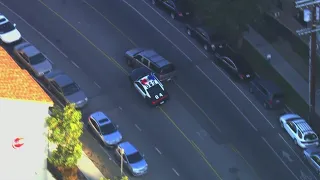 Police Chase: LAPD in pursuit of vehicle through El Sereno