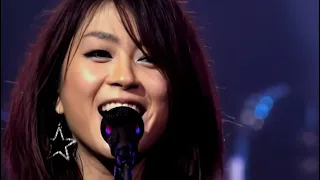 [HD] Utada Hikaru - Simple And Clean (IN THE FLESH 2010)