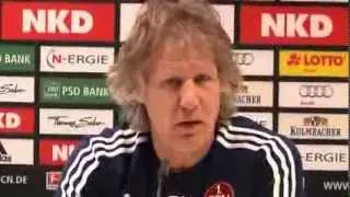 Gertjan Verbeek: "Auch Bayern-Spieler gehen zur Toilette" | 1. FC Nürnberg - FC Bayern München