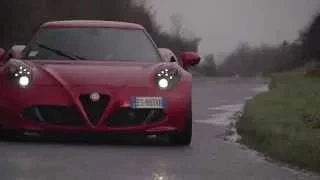 Chris Harris on Cars | Alfa Romeo 4C v Porsche Cayman S