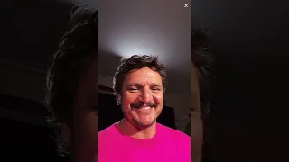 Pedro Pascal lionsgate tiktok live 04/11/2022