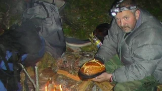Хлеб в походе - методом проб и ошибок / Cooking of bread in the open fire. The evolution