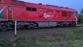 ТЭП70БС-115 с пассажирским поездом №729Б Минск-Пассажирский-Гродно на подъезде к станции Лида.