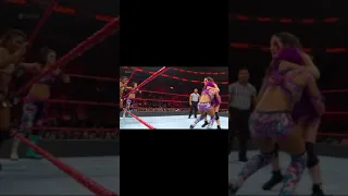 Sasha banks bayley and ember moon vs the riot squad