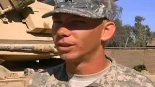 Training Iraqi Armored Division on tanks