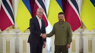 Володимир зеленський з Прем’єр-міністром Норвегії Йонасом Гаром Стере провели переговори