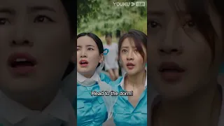 变异巨蛇入侵学校，残忍吞噬学生！ |【巨蛇闯女校 Rising Boas in a Girl's School】| YOUKU MOVIE | 优酷电影