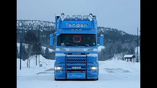 ICE ROAD TRUCKING IN NORWAY. NRK TV PROGRAM WITH: THOR TENDEN TRANSPORT. GOING FROM STRYN TO NARVIK