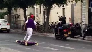 Aladdin Rocks on his flying carpet in Tel Aviv Street Allenby :D