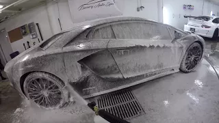 WATCH THIS LAMBORGHINI AVENTADOR S GET FOAMED!