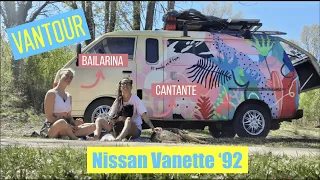 VANTOUR de una COLORIDA furgoneta con BAÚL, TOLDO y sistema de AGUA CASERO | Nissan Vanette