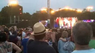 Neil Young & Crazy Horse Rocking in the Free World Hyde Park 12/7/2014