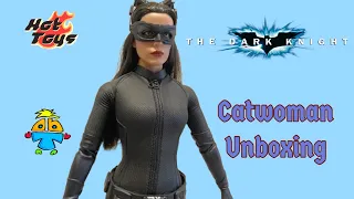 Hot Toys Catwoman Unboxing