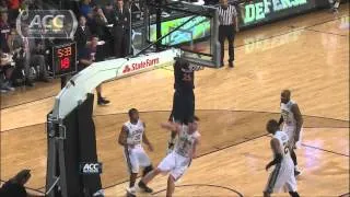 Virginia's Malcolm Brogdon Throws a Perfect Bounce Pass to Akil Mitchell for the Dunk