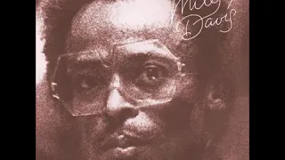 MILES DAVIS - GET UP WITH IT (1974) - DISC 1