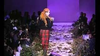 Alexander McQueen Fall/Winter 1995, "Highland Rape"