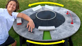 360 Rotating Fingerboard Park