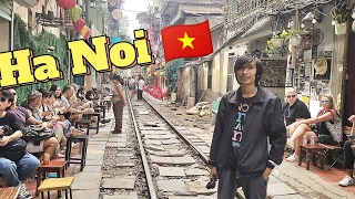 We came to Train Street, Met mafia here | Ha Noi Travel Vlog | Food Vlog