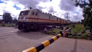 Fierce Full Arriving Of Express : Route Diverted Kanchanjungha Express Crossing Out Railgate