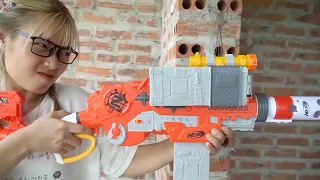 GUGU Nerf War : S.W.A.T Mission To Attack Criminals' Weapon Factory Dangerous Mask Crimer