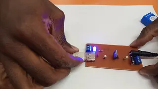 CAO Électronique / Circuit imprimé : réalisation d'un chargeur de téléphone.