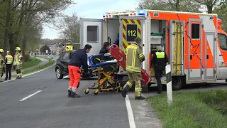 Schwerer Unfall in Rastede: Auto kollidiert mit Motorrad