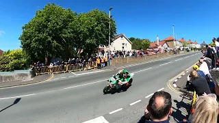 190mph/300kmh+ - Isle  of Man TT 2022 - Bray Hill Madness - Superbike Race - 4 June 2022