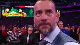 Dos Minuto De CM Punk siendo interrumpido