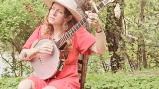 Meredith Moon - Black Eyed Suzie (Clawhammer)