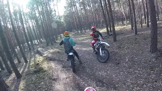 Beta 300 RR 2019 leśny slalom vs KTM TPI