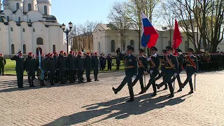 Парад Победы и возложение цветов к Вечному огню славы в Великом Новгороде 9 мая 2021 года