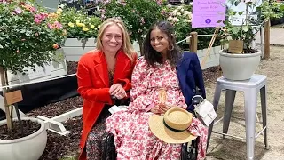 Deborah James visits Chelsea Flower Show t0 see rose named after her