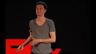 Humans & Buildings - finally connected | Maciej Markowski | TEDxLazarskiUniversity