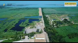 Для підвищення стійкості основи насипу майбутньої дороги Одеського порту влаштовуємо геоматеріал.