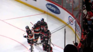 Bobby Ryan scores a goal during the Predators @ Senators hockey game