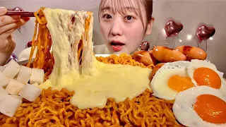 ASMR Buldak Fire Noodles with Cheese【Mukbang/ Eating Sounds】【English subtitles】