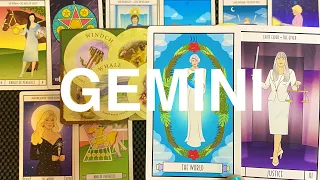 GEMINI SOMETHING IS BEING REWARDED TO YOU ON A SILVER PLATTER JUSTICE MAY 6-12 2024 TAROT READING