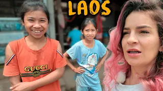 Ce au cerut membrii triburilor din nordul Laos-ului cand am intrat la ei?